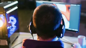 Synthetic suspension, gaming & screens