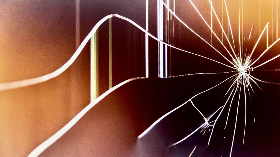 The crack in the mirror